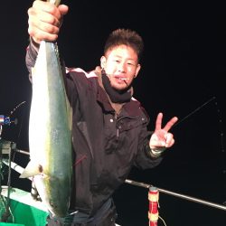 串本 イカ 青物