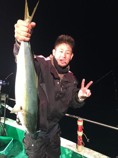 串本 イカ 青物