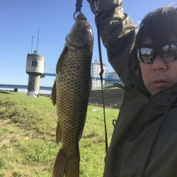 多摩川で魚釣り3日目