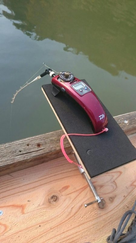 佐仲ダムでワカサギ