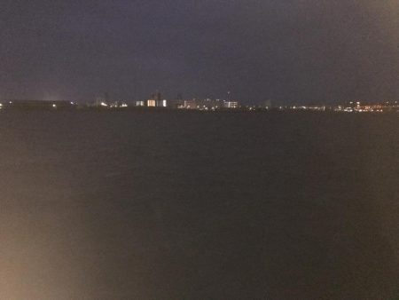 雨には勝てず。