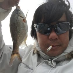 横須賀の釣り公園へ行って来ました。