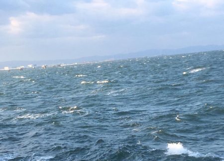 強風の中朝練♫