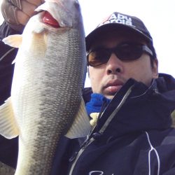 冬間近ですが青野バスは元気です。