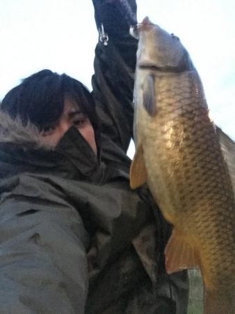 多摩川で魚釣り3日目