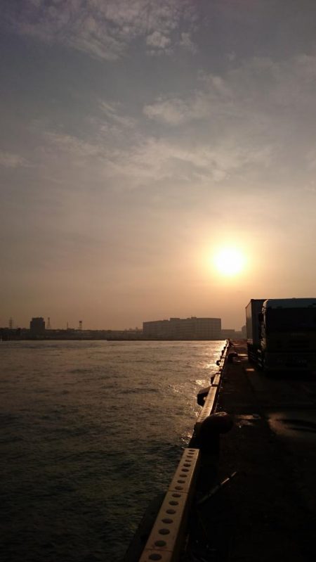 南港タチウオまだまだまだ釣れる