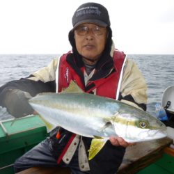 真祐丸 (しんゆうまる) 釣果