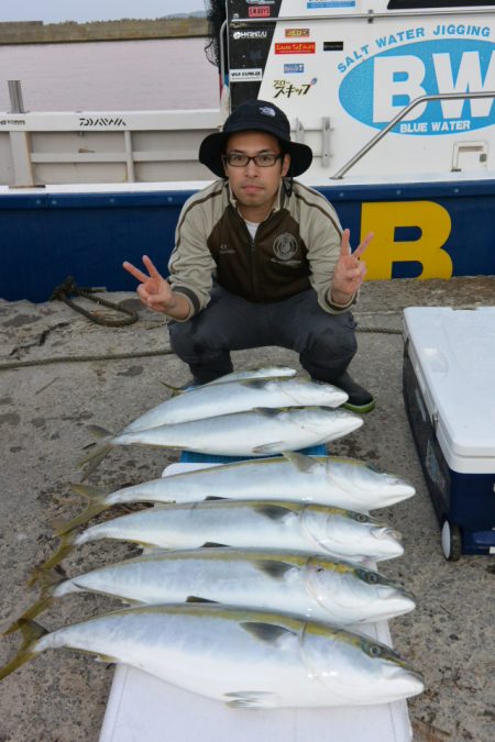 ジギング船 BLUEWATER 釣果