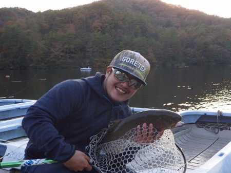 フィッシングレイクたかみや 釣果