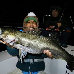 フルコンタクト 釣果