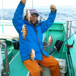 モンロー号 釣果