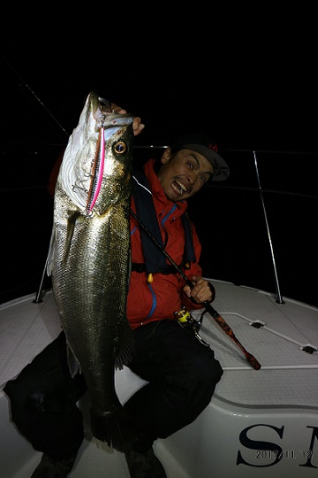 フルコンタクト 釣果