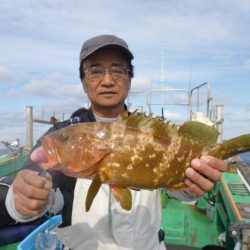 真祐丸 (しんゆうまる) 釣果