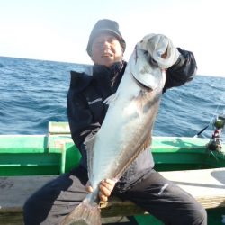 真祐丸 (しんゆうまる) 釣果