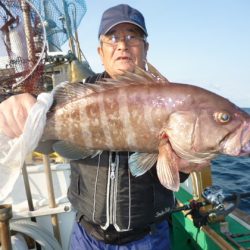 真祐丸 （しんゆうまる） 釣果
