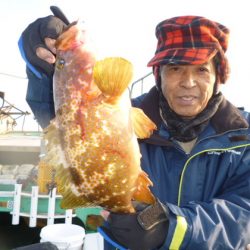 真祐丸 （しんゆうまる） 釣果