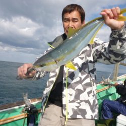 真祐丸 (しんゆうまる) 釣果