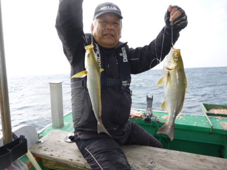 真祐丸 （しんゆうまる） 釣果