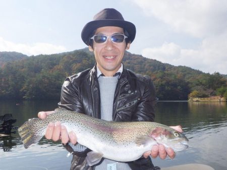 フィッシングレイクたかみや 釣果