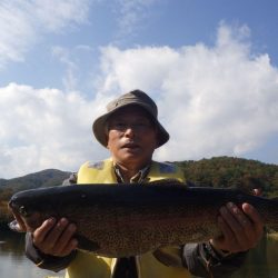 フィッシングレイクたかみや 釣果