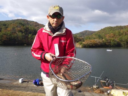 フィッシングレイクたかみや 釣果