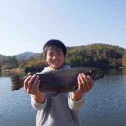 フィッシングレイクたかみや 釣果