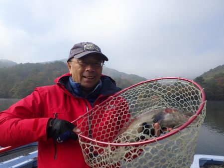 フィッシングレイクたかみや 釣果