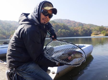フィッシングレイクたかみや 釣果