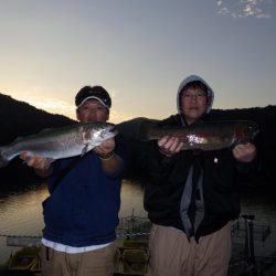 フィッシングレイクたかみや 釣果