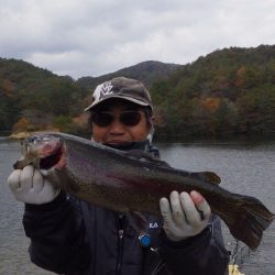 フィッシングレイクたかみや 釣果