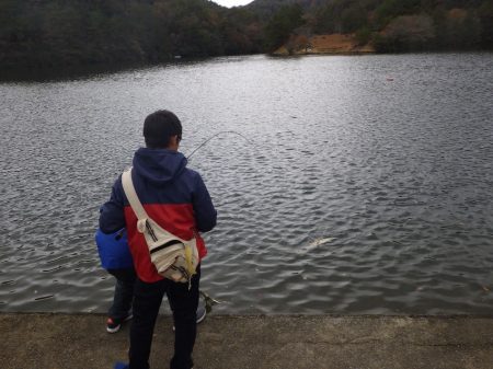 フィッシングレイクたかみや 釣果