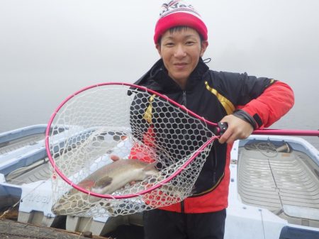 フィッシングレイクたかみや 釣果