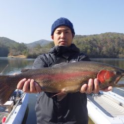 フィッシングレイクたかみや 釣果