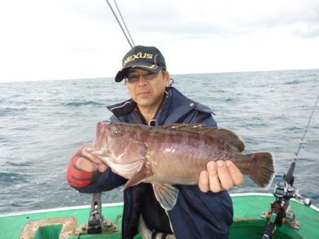 真祐丸 (しんゆうまる) 釣果