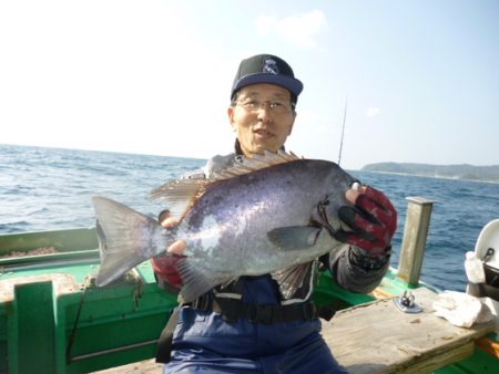 真祐丸 （しんゆうまる） 釣果