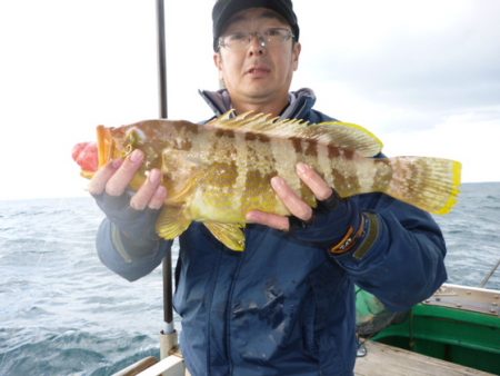 真祐丸 （しんゆうまる） 釣果