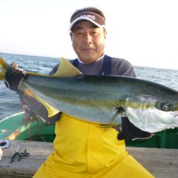 真祐丸 （しんゆうまる） 釣果