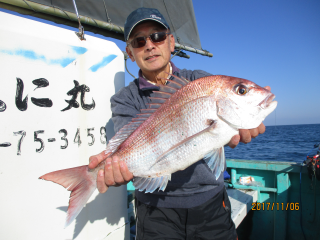 なかくに丸 釣果