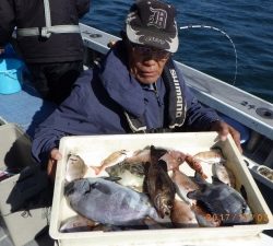 石川丸 釣果