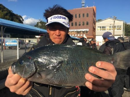 鵜来島家本渡船 釣果