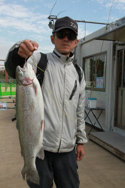 としまえんフィッシングエリア 釣果