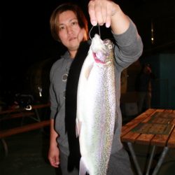 としまえんフィッシングエリア 釣果