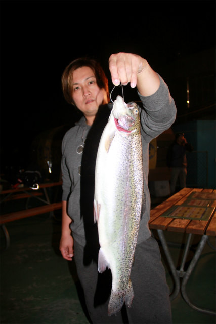 としまえんフィッシングエリア 釣果