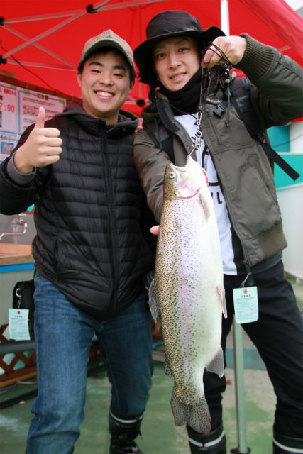 としまえんフィッシングエリア 釣果