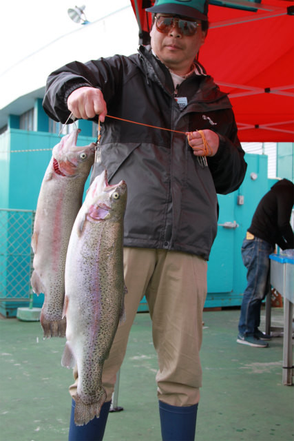 としまえんフィッシングエリア 釣果