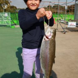 としまえんフィッシングエリア 釣果