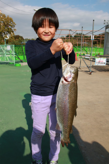 としまえんフィッシングエリア 釣果