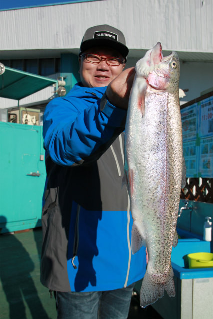 としまえんフィッシングエリア 釣果