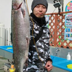 としまえんフィッシングエリア 釣果