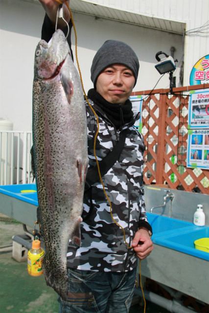 としまえんフィッシングエリア 釣果